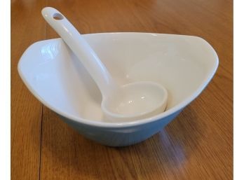 Blue Gravy Boat With Ladel (Kitchen)