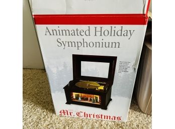 Mr. Christmas Animated Holiday Symphonium (Upstairs Bedroom)