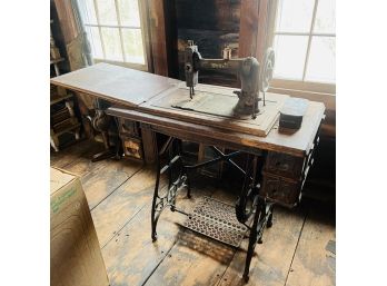 Antique Singer Sewing Machine With Cast Iron Base And Storage Cabinet (Attic)