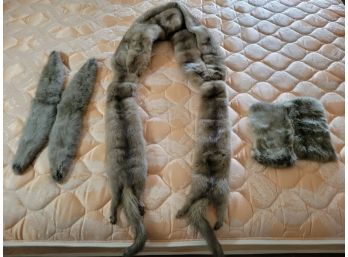 Vintage Fur Lot (Bedroom 3)