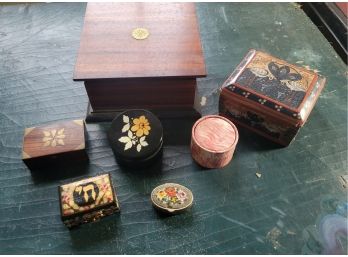 Set Of 7 Vintage Trinket Boxes (Great Room)
