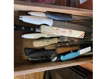 Kitchen Drawer Lot With Knives (kitchen Near Oven)