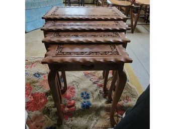 Carved Ruffled Edge Wooden Nesting Tables (den)