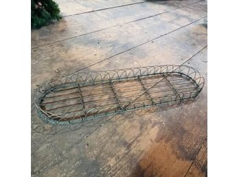 Oval Metal Wire Tray Basket (Attic)