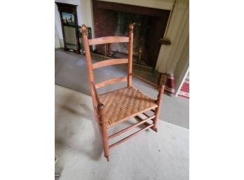 Wicker Rocking Chair (den)