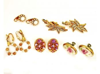 Set Of The Five Gold Tone Clip On And Screw Back Earrings