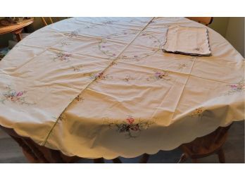 Round Embroidered Butterflies And Flowers Tablecloth With Matching Cloth Napkins