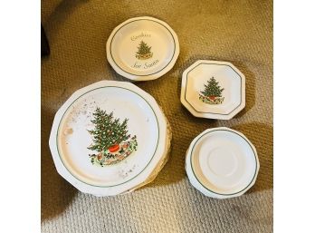 Pfaltzgraff Stoneware Christmas Dishes (Den)
