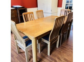 Oak Dining Table With Six Chairs (Dining Rom)