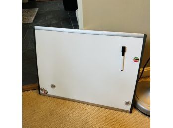 Dry Erase Board With Magnets And Marker (Den)