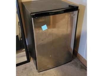 Kenmore Mini Refrigerator (Basement)