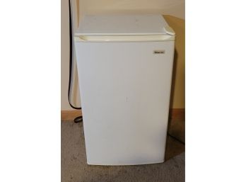 White Magic Chef Mini Refrigerator (Basement)
