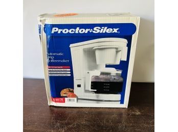 Proctor-Silex Drip Coffee Maker - New Old Stock