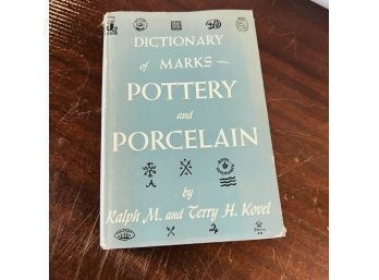 Vintage Hardcover Dictionary Of Marks - Pottery And Porcelain