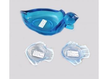 Two Large Duncan Miller Opalescent Blue Fish Ashtrays And One Blue 7 Inch Duncan Duck