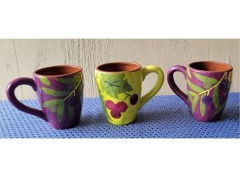 Set Of 3 Mugs With Grape Design