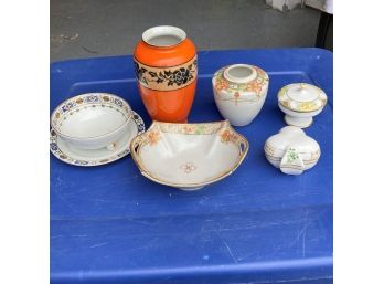 Vintage Nippon Small Porcelain Pieces
