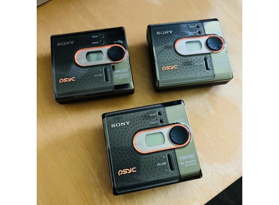Set Of Three Sony NetMD Minidisc Walkmans MZ-DN430
