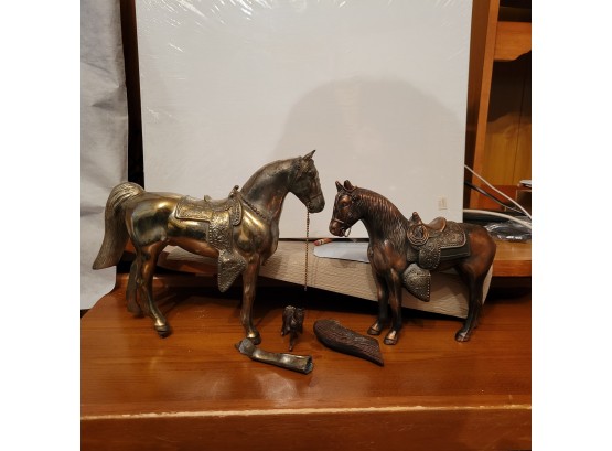 Set Of 2 Vintage Bronze Colored Horses And Mini Horse