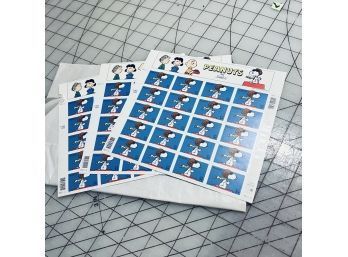 Set Of Three Sheets Of Snoopy Stamps - 2000 Issue Date