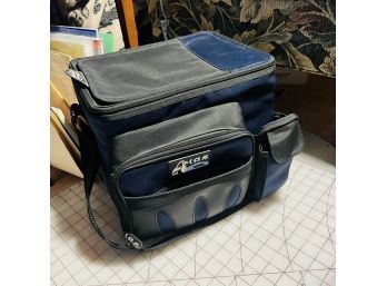 Thermos Cooler With Shoulder Strap And Quick Access Flap