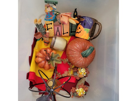 Fall Decorations Tote