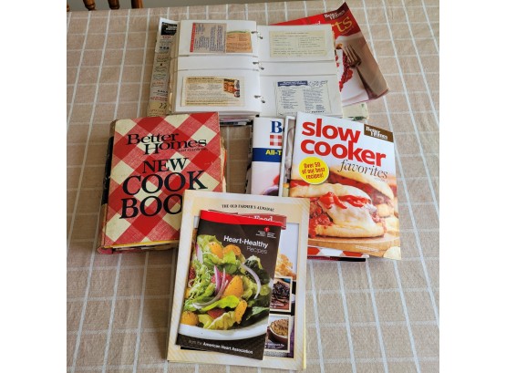 Cookbooks And Cooking Magazines Lot (Kitchen)