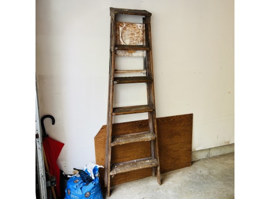 Wooden Ladder (Garage)