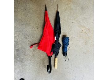 Set Of Three Umbrellas (garage)