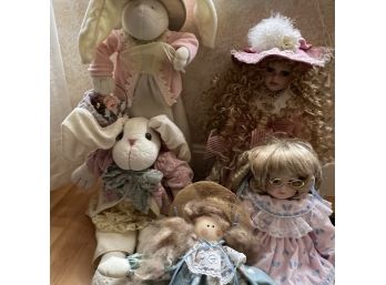 Decorative Bunnies & Dolls