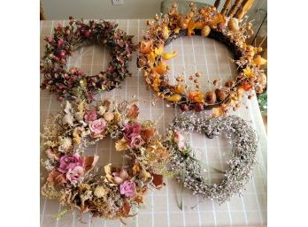 4 Floral Wreaths (Kitchen)