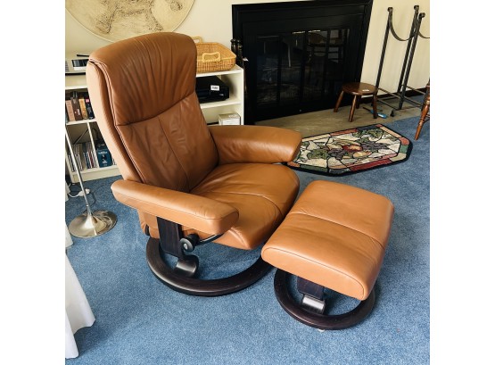 Leather Stressless Recliner With Footrest