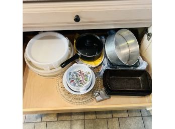 Cabinet Lot Including Maine Bowls And Bread Pans