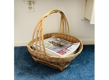 Basket With Magazines (Upstairs)