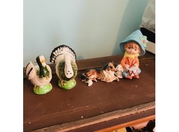 Turkey Salt And Pepper Shakers And Other Figures