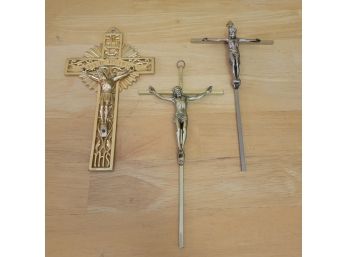 Set Of 3 Brass Or Gold Colored Crucifixes