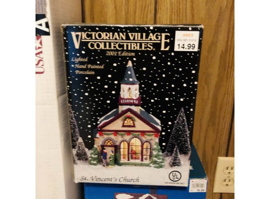 Victorian Village Collectibles 2001 Lighted St. Vincent's Church