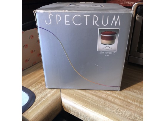 Spectrum 8' Trifle Bowl