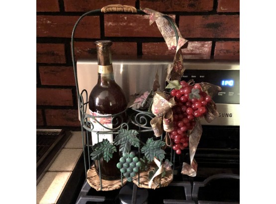 Grape Basket Wine Holder