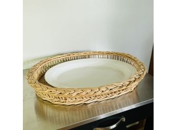 Corning Platter In Basket Tray (Kitchen)