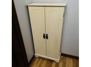 CD Cabinet With CDs (Entry)