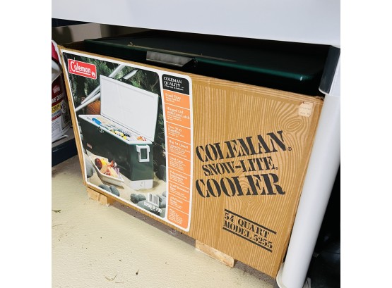 Vintage Coleman Snow-Lite Cooler 54 Quart