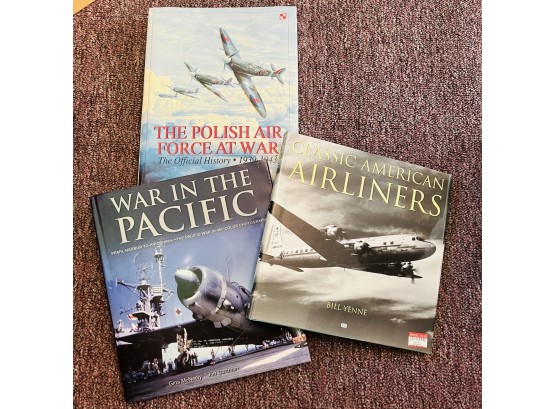 Book Lot: The Polish Air Force At War, War In The Pacific And Classic American Airliners