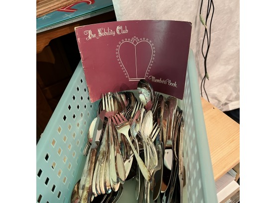 Vintage Nobility Club Silverplate Cutlery Set