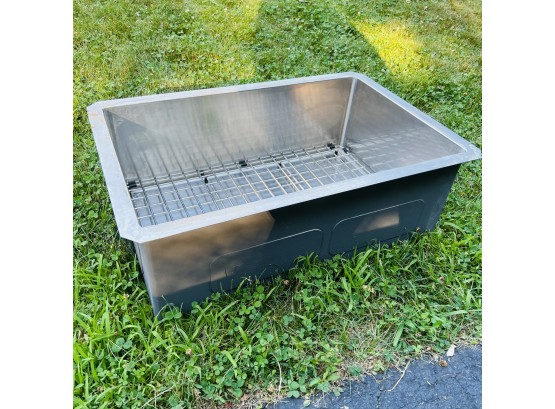 Franke Large Stainless Steel Sink With Metal Wire Grate Insert