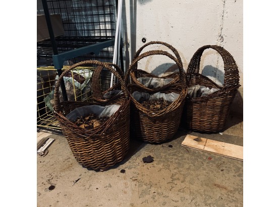 Baskets With Liners
