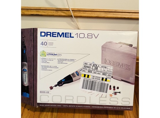 Cordless Dremel With Carrying Case - Excellent Condition!