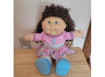 Vintage Crimp And Curl Cabbage Patch Doll