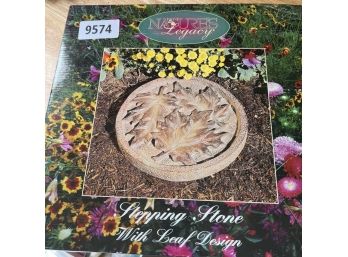 Resin Stepping Stone With Leaf Design New In Box