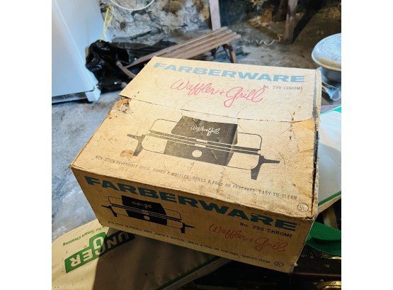 Vintage Farberware Waffle Maker In Box (Basement)
